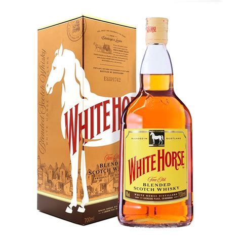 whisky cavalo branco 700ml